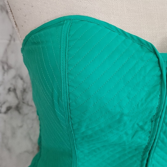 Rampage peplum corset size medium - Picture 2 of 6